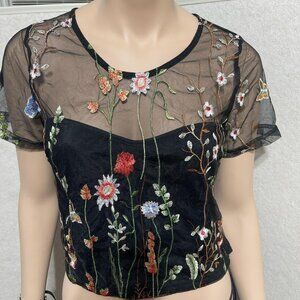 Cleo Apparel mesh crop top blouse size M